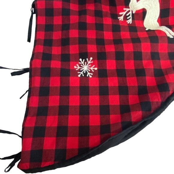 Buffalo Check Treeskirt Rustic Holiday Decor Reindeer Snowflakes - Picture 6 of 10
